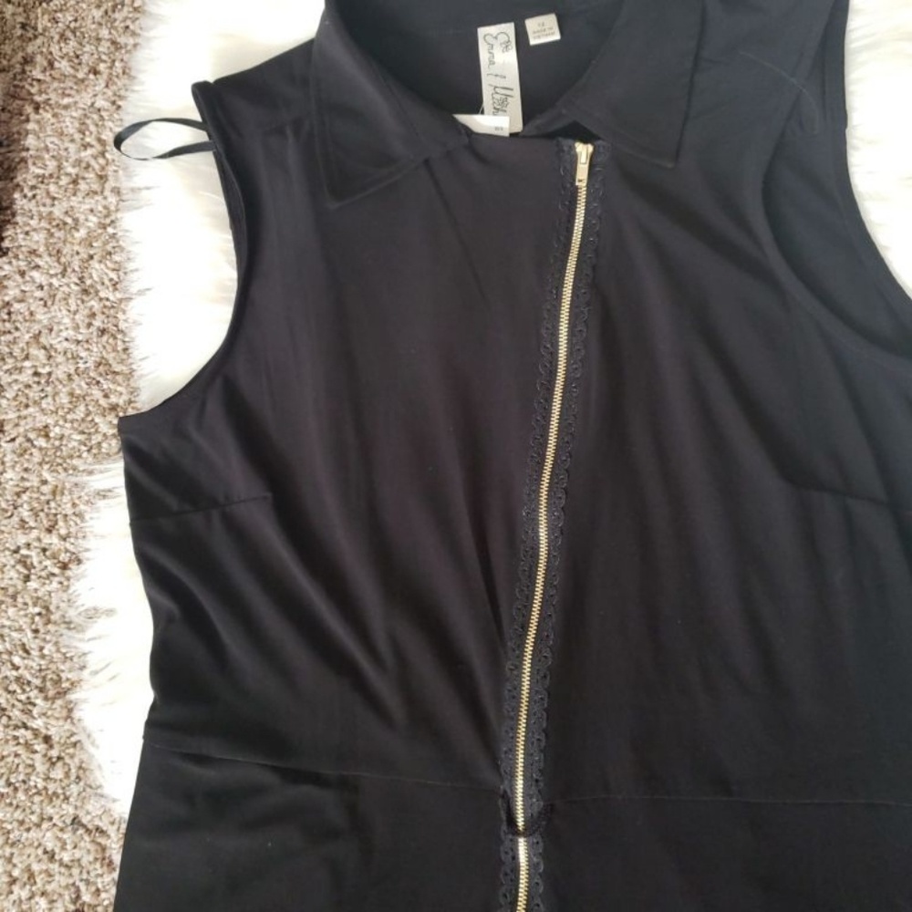 Catsuit - Picture 2 of 2